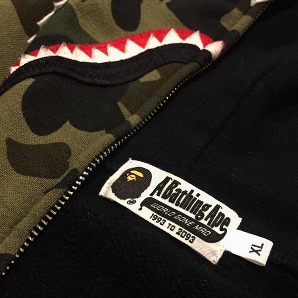 BAPE HOODIE - Picture 5 of 6
